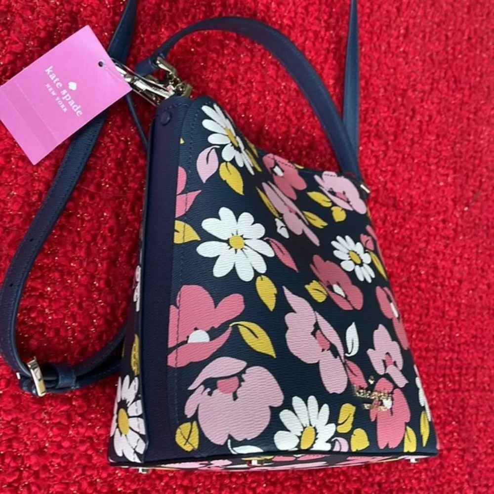 Kate Spade Darcy Small Bucket Bag Road Trip Floral Blue Multi